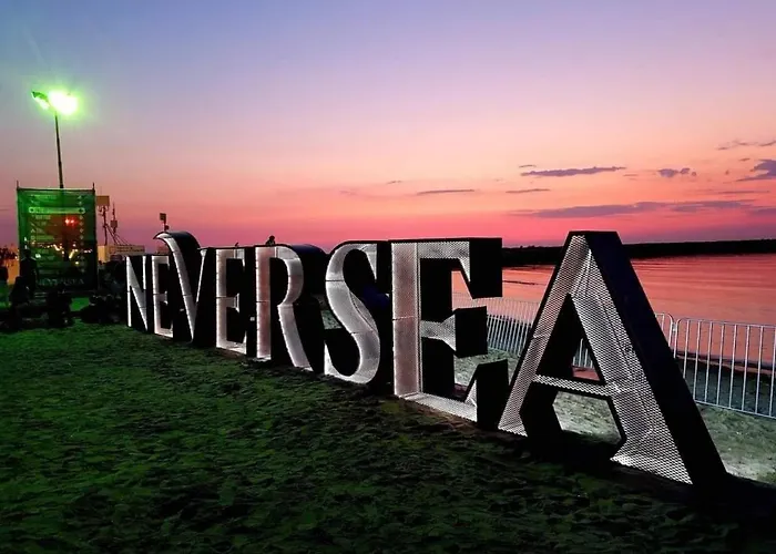 Ultracentral アパート